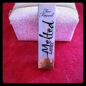 🦄💜Too Faced Melted Latex lipstick💜🦄